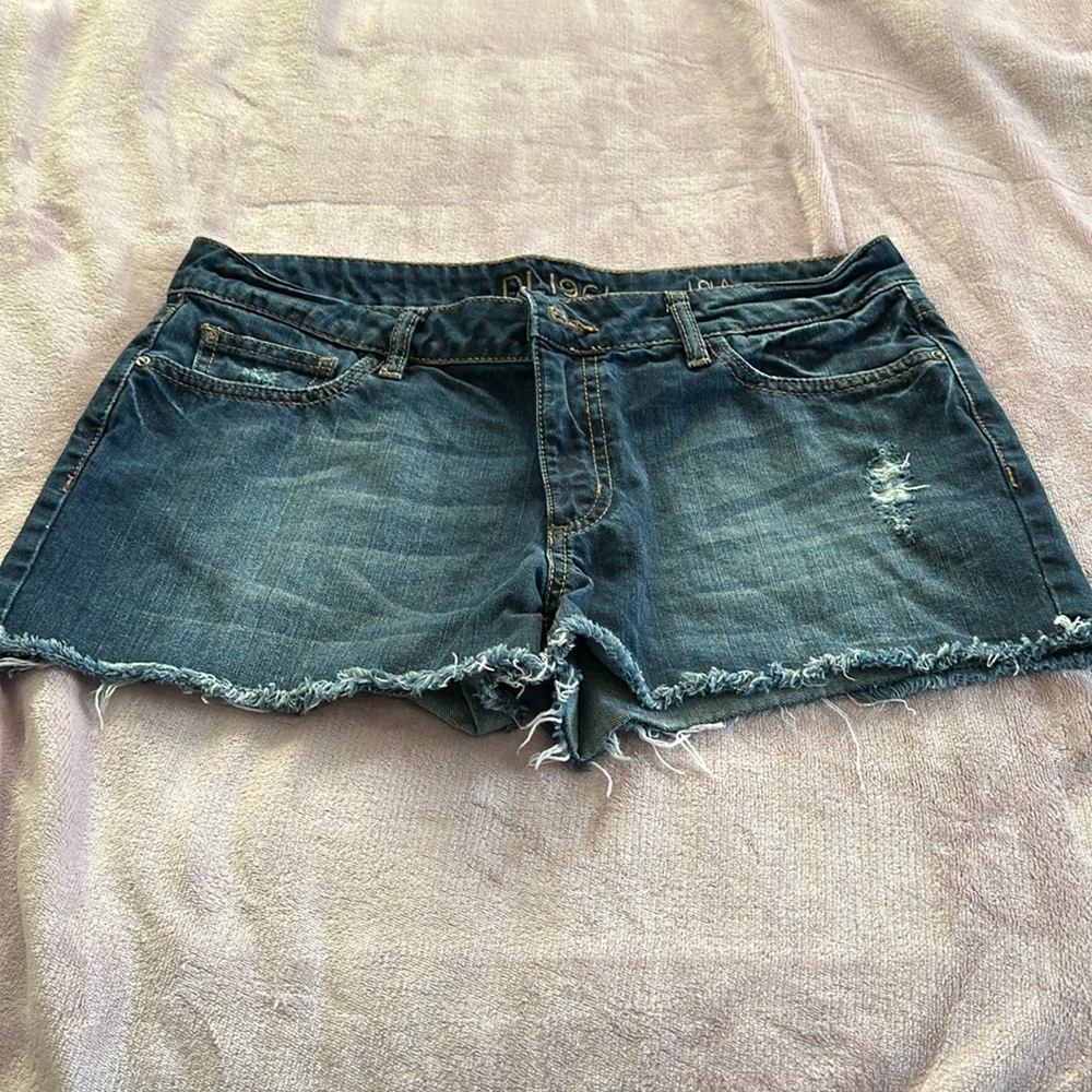 DL1961 Denim shorts size 31
